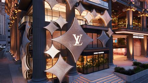 camion louis vuitton|Louis Vuitton stores.